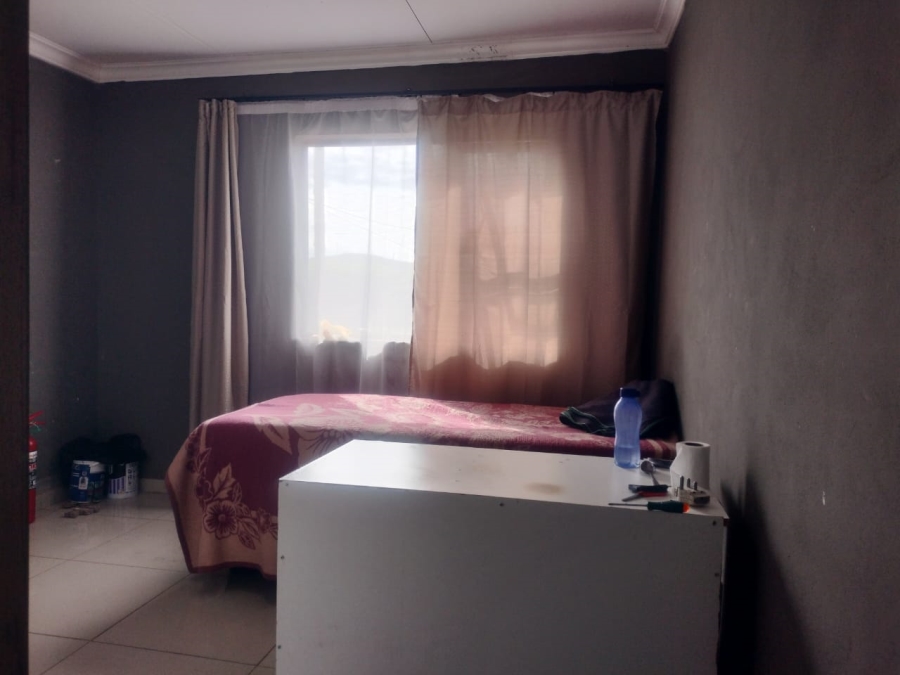 4 Bedroom Property for Sale in Botshabelo Free State